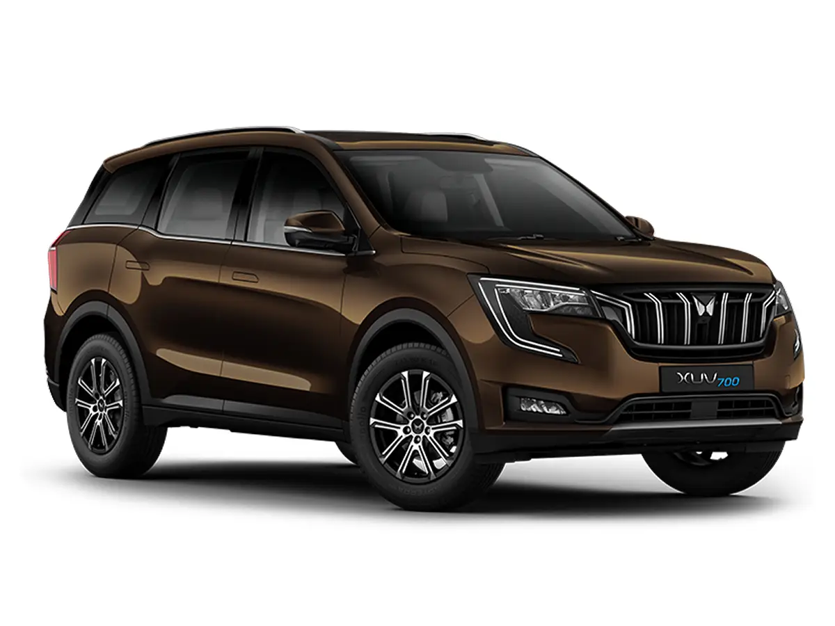 Mahindra XUV 700 Burnt Sienna